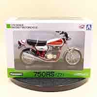 Amazon.co.jp: 112 カワサキ Z2 750RS ゼッツー 赤白カラー 品